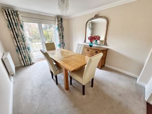 Dining room- click for photo gallery
